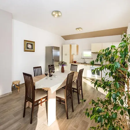 Apartman Verunica *