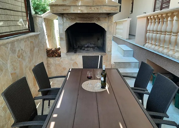 Verunica Apartment