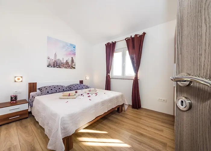 Verunica Apartment