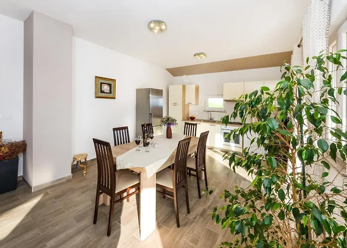 Apartment Verunica *